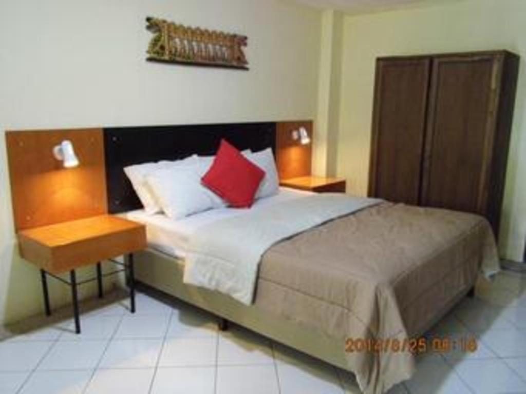 Augusta Pelabuhan Ratu Hotel Sukabumi Zewnętrze zdjęcie